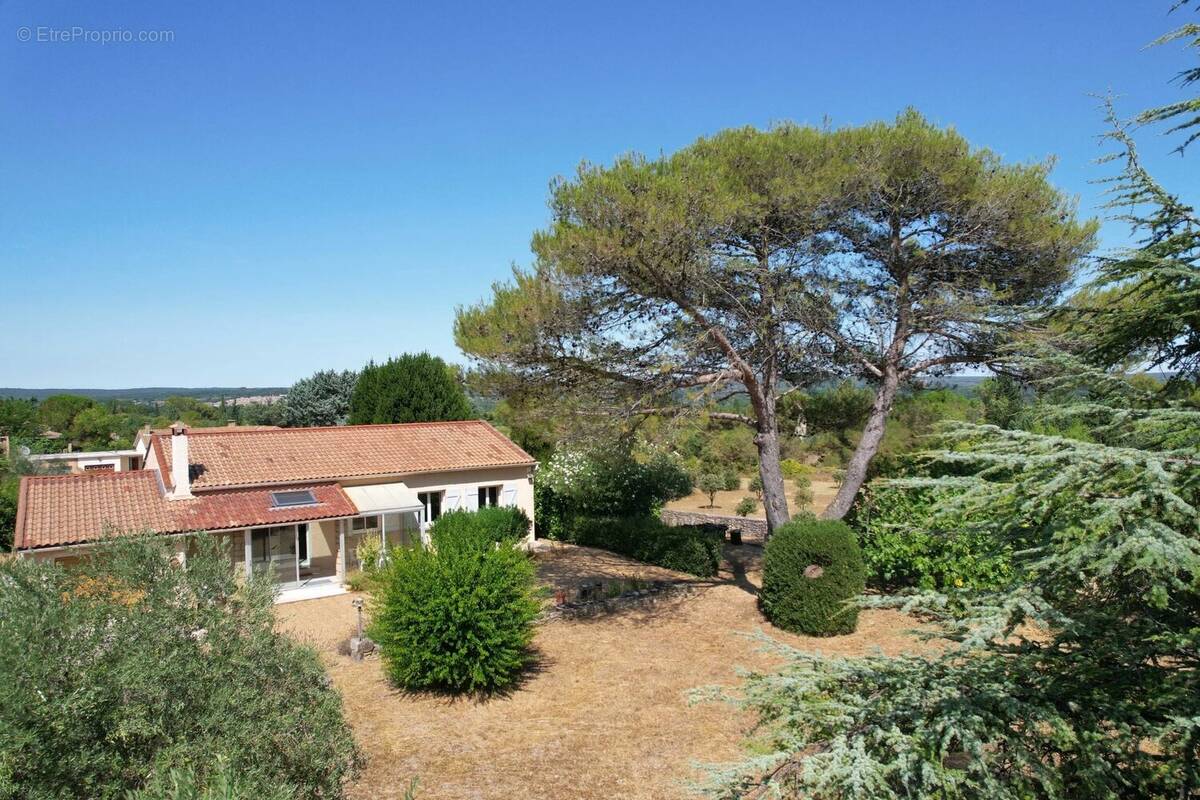 Maison à UZES