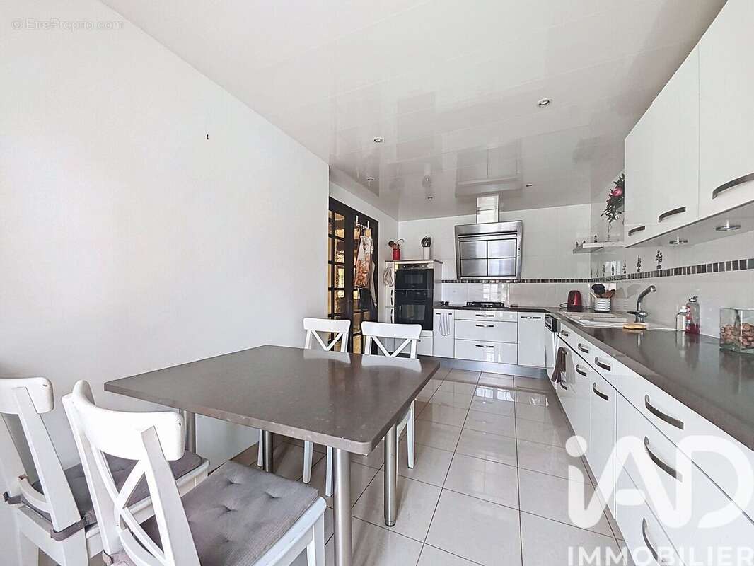 Photo 7 - Maison à BRIE-COMTE-ROBERT