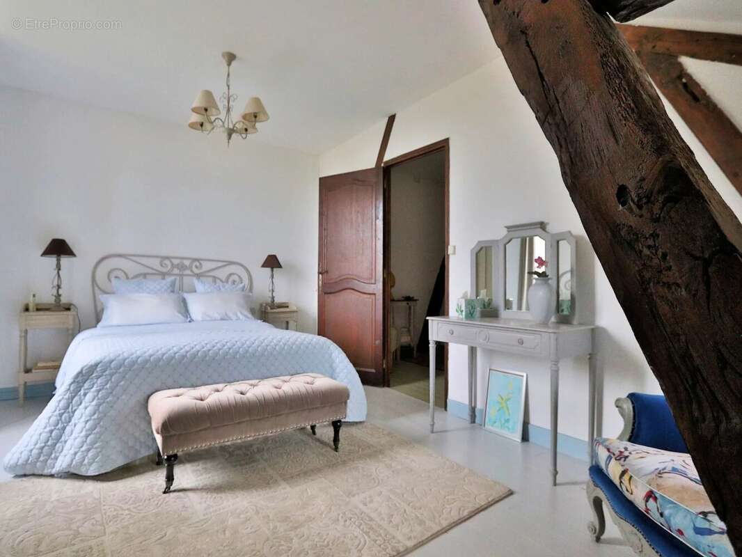 Maison de caractère, 4/5 chambres, 2503m² de terrain avec piscine - photo 23