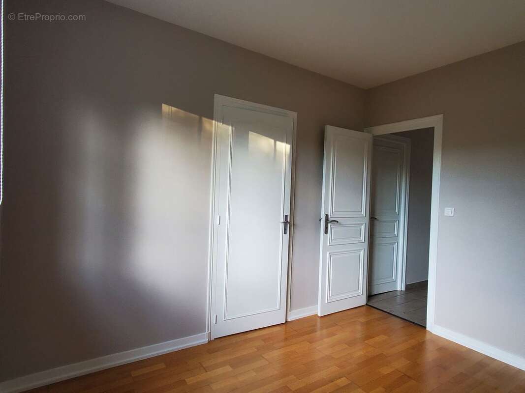 Maison à CHAMPNIERS