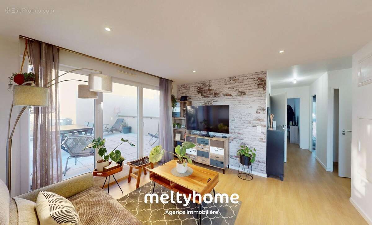 Appartement à MONDEVILLE