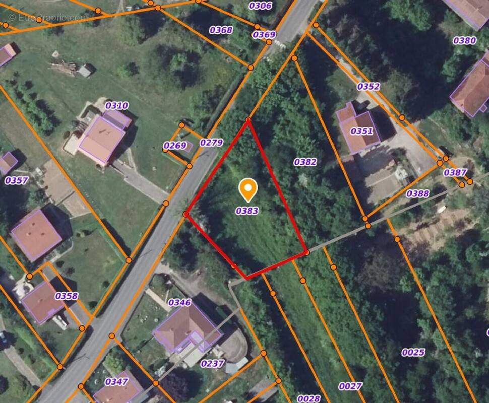 Terrain à SARREGUEMINES