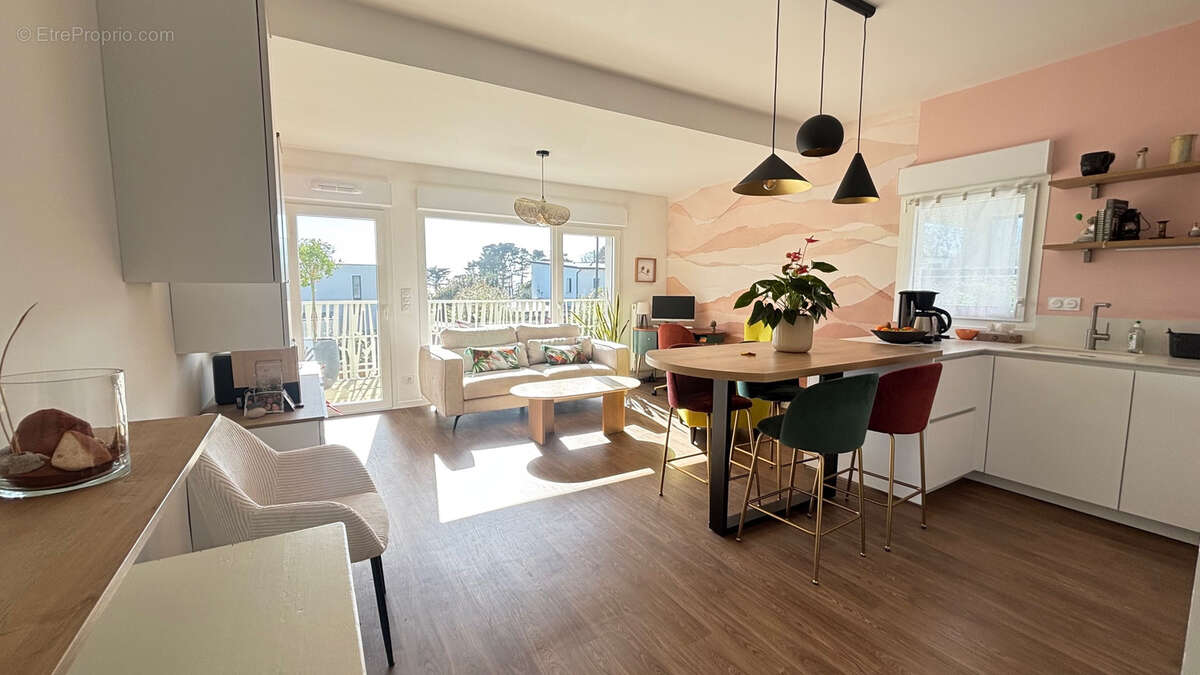 Appartement à LE RELECQ-KERHUON