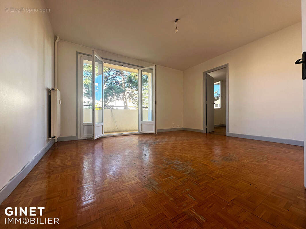 Appartement à ROANNE