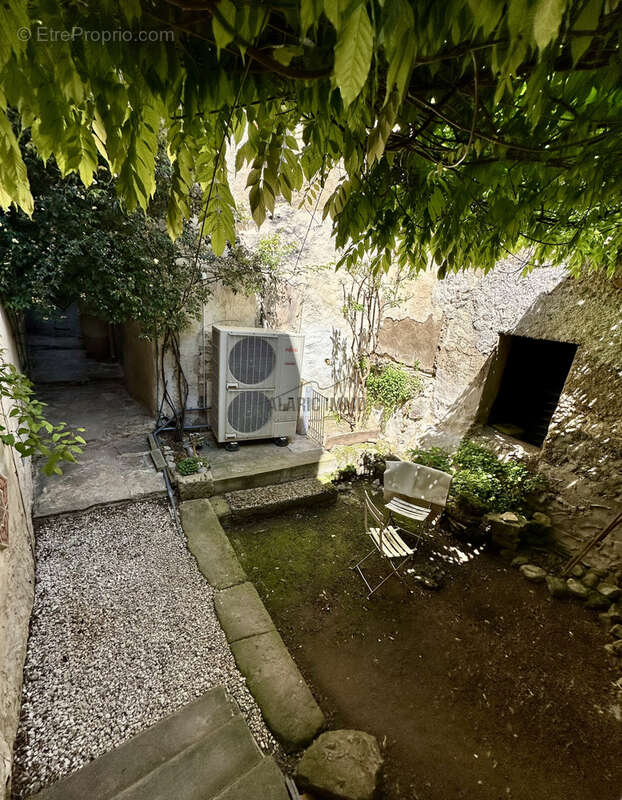 Maison à FABREZAN
