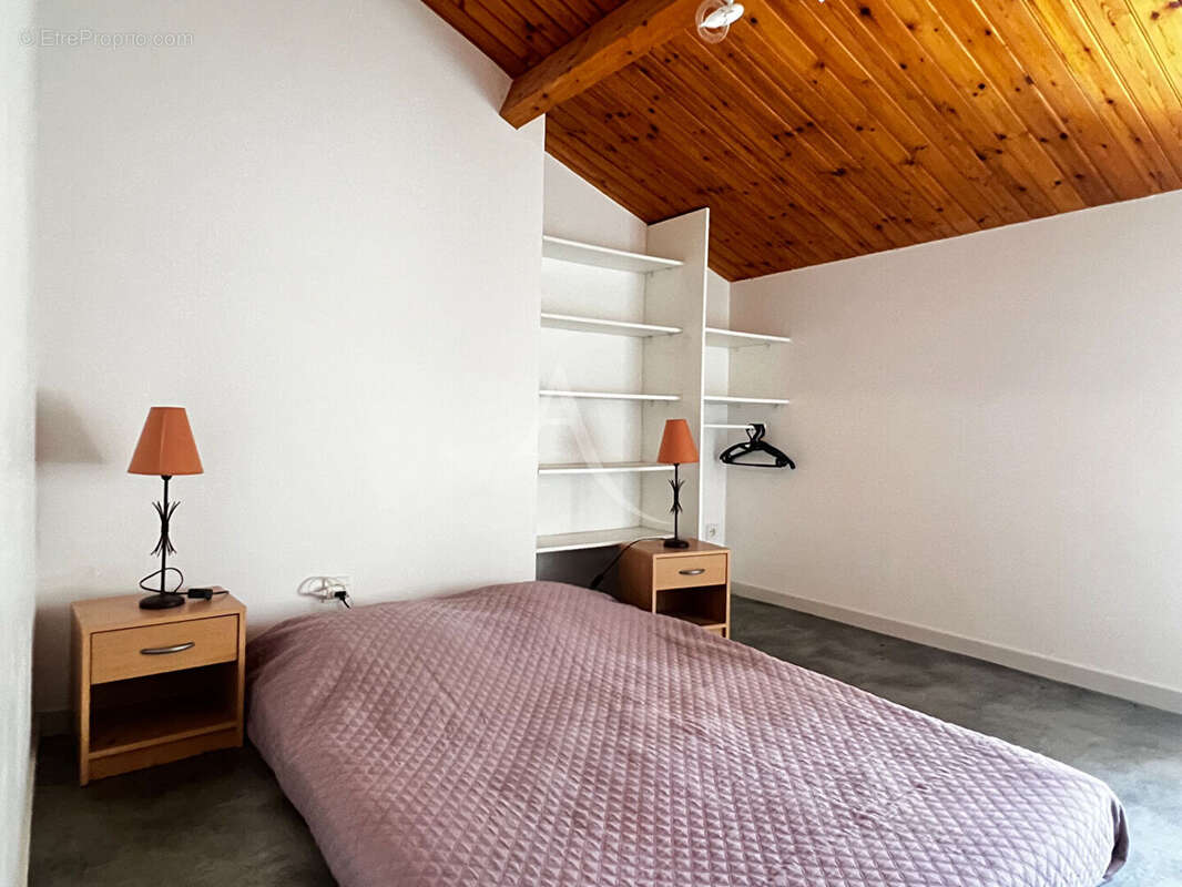 Ensemble immobilier - Mouzeuil Saint Martin - 199 m² - photo 9