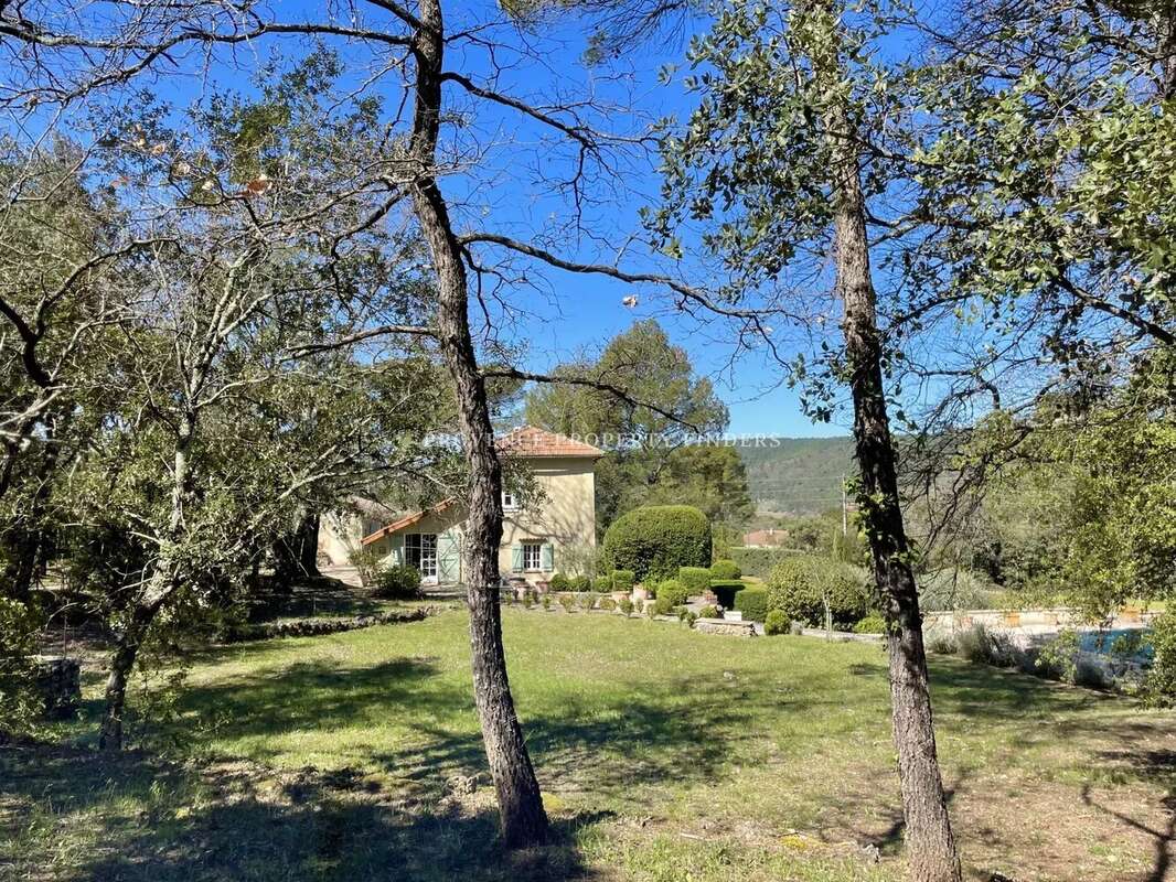 Maison à CORRENS