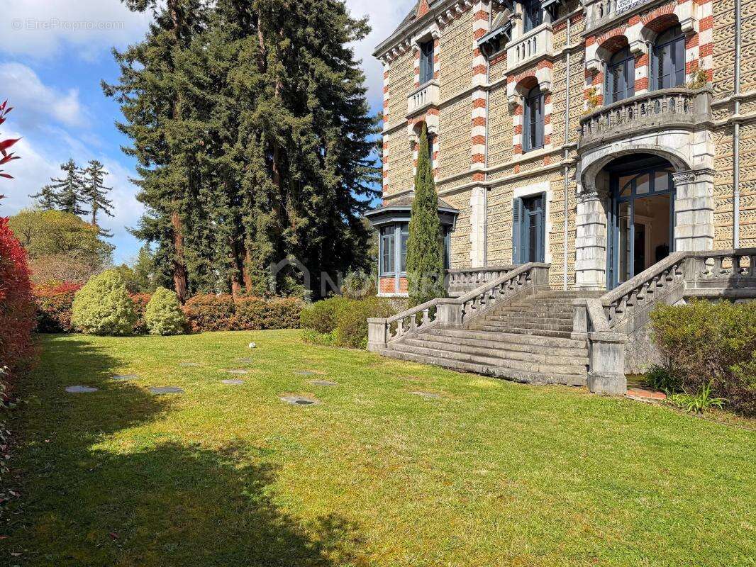 Appartement à PAU