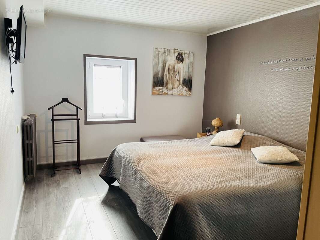 Maison à CORME-ECLUSE