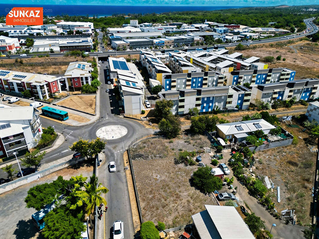 Terrain à SAINT-LOUIS