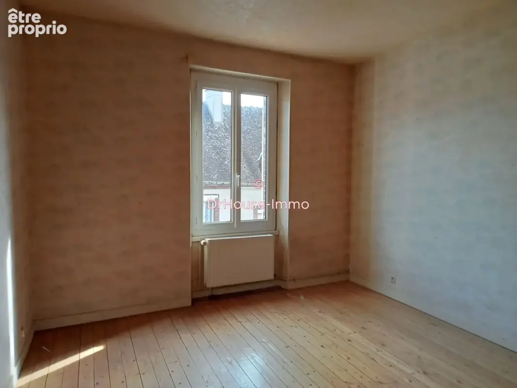 Maison 6 pièces 115 m² à vendre à Gy-Les-Nonains (45220) - photo 8