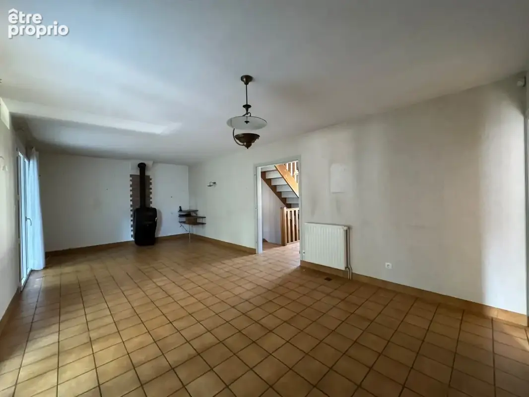 Maison 5 chambres - quartier calme - photo 2