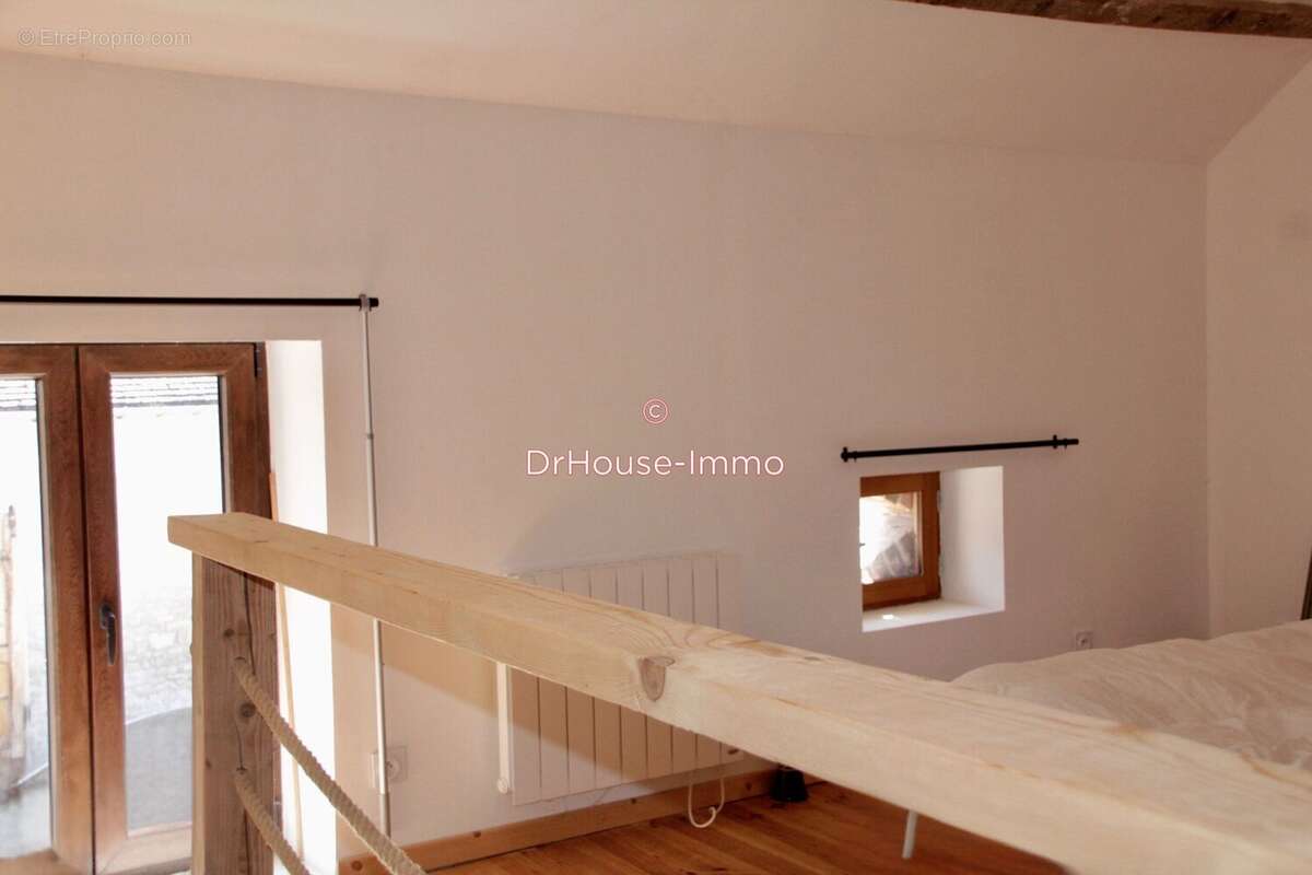 Maison à TREILLES-EN-GATINAIS