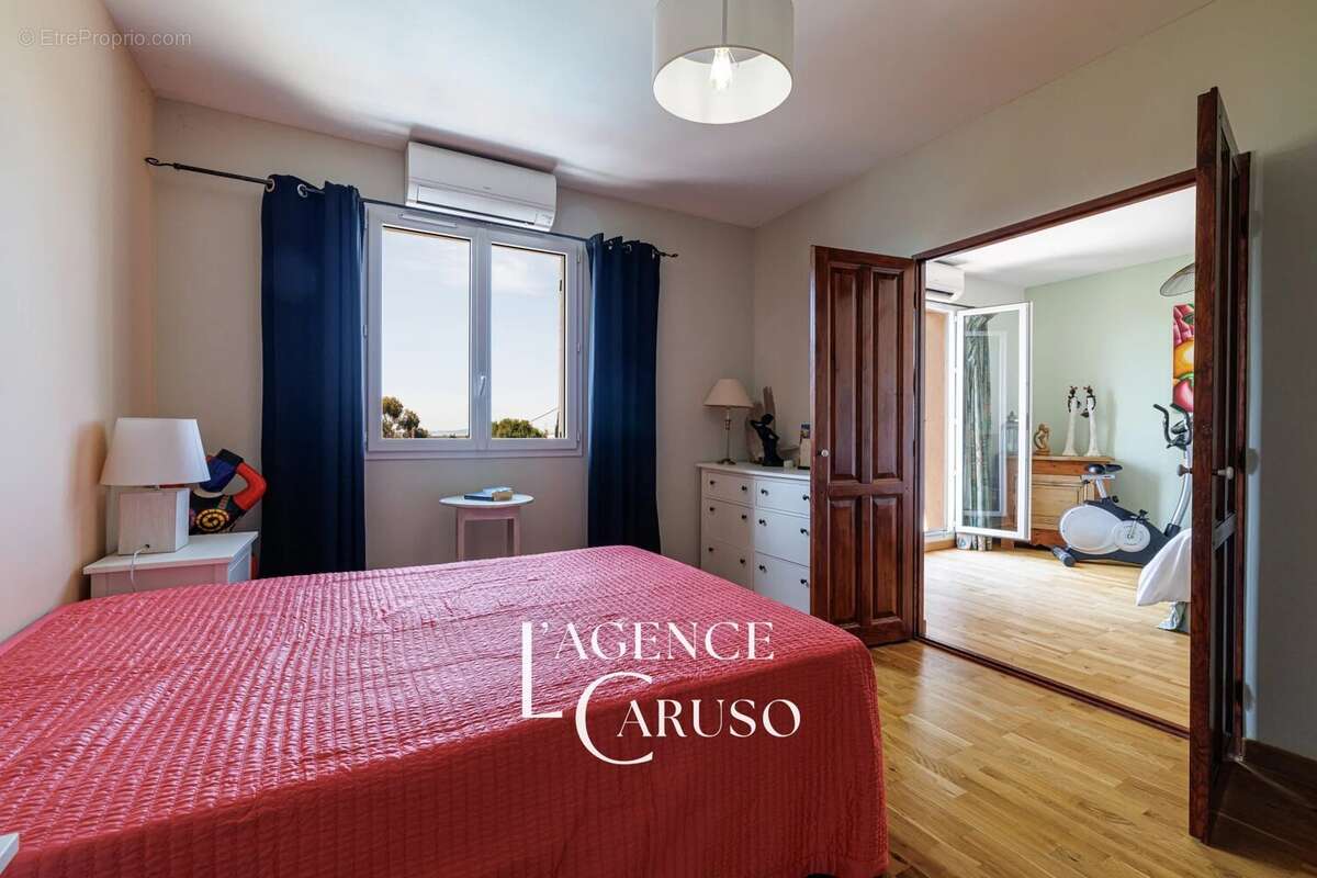 Maison à CAGNES-SUR-MER