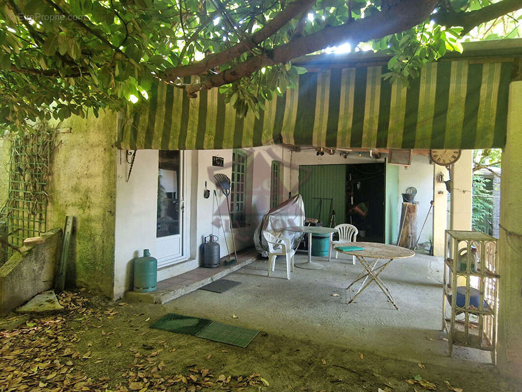 Maison à SAINT-AMBROIX