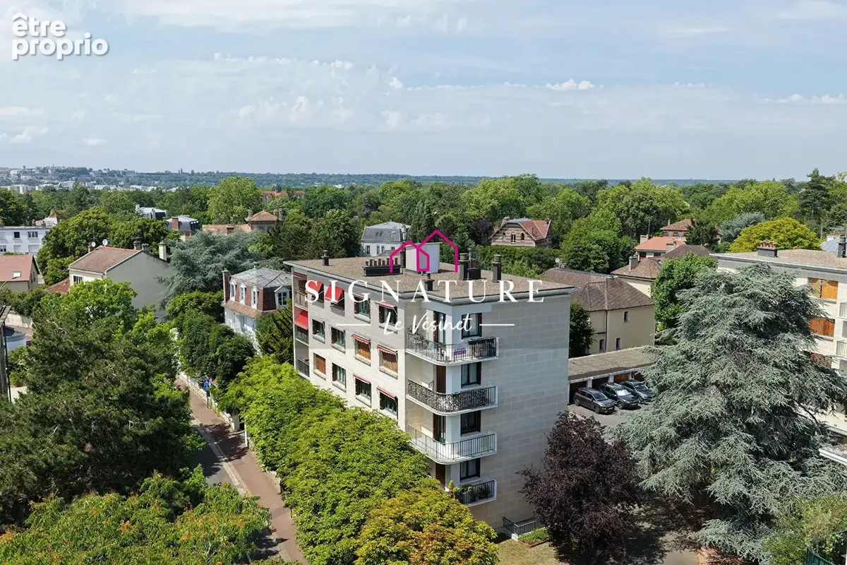 Appartement - Dernier étage avec balcon - Le Vésinet Princesse - photo 3