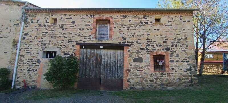 Maison à SAINT-GERVAZY