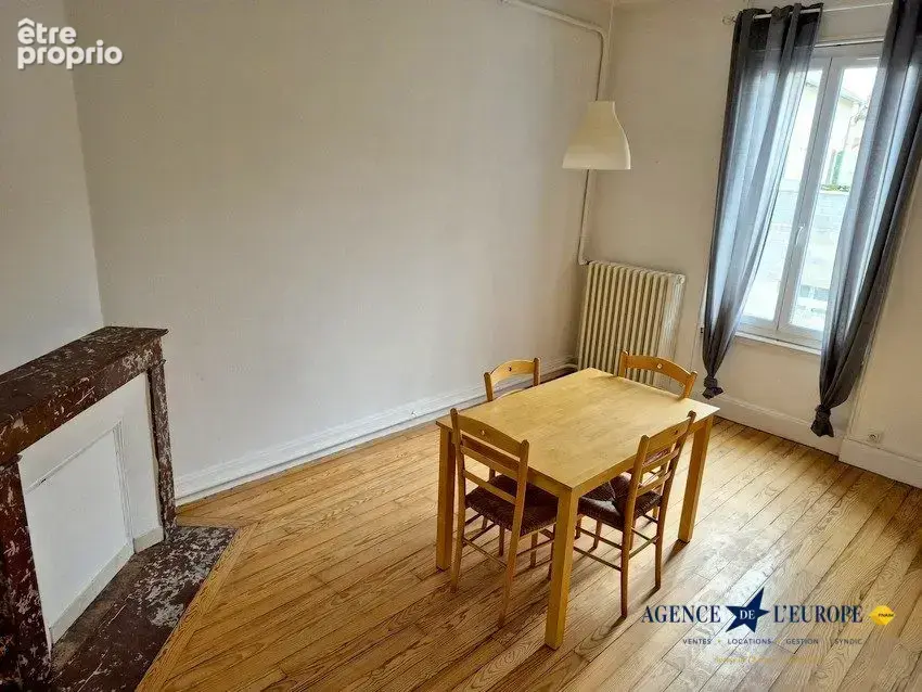 Appartement 42 m² à Vichy  - photo 2