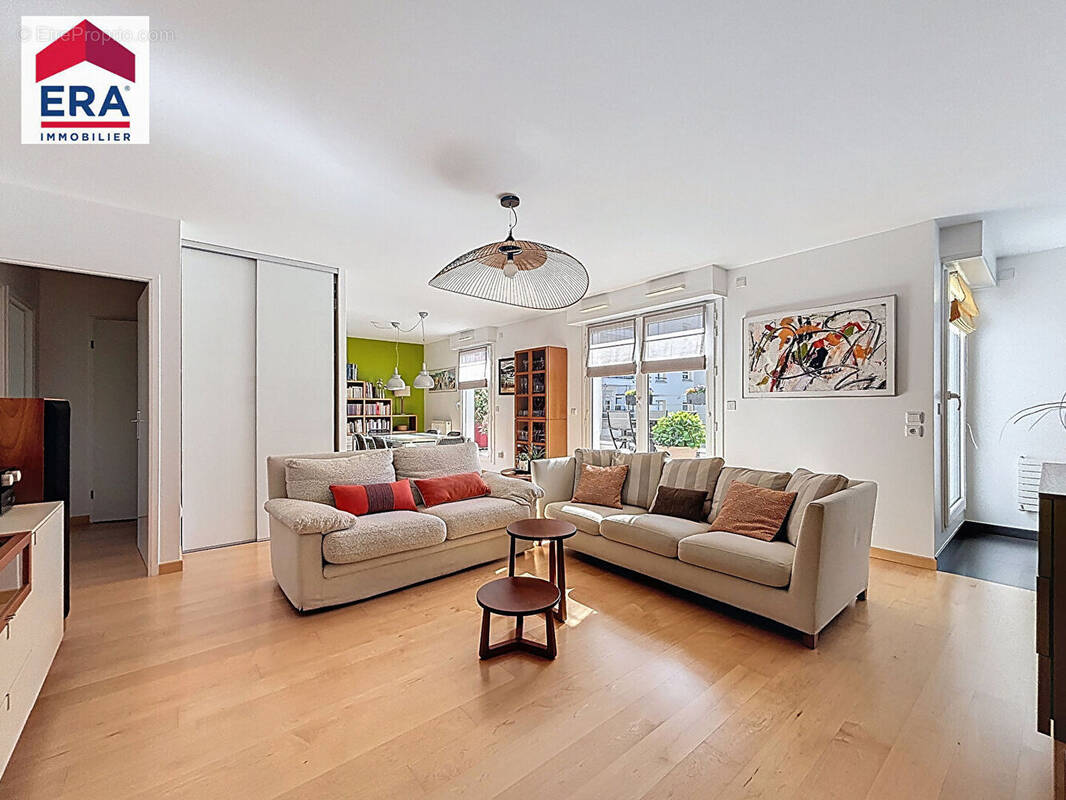 Appartement à IVRY-SUR-SEINE