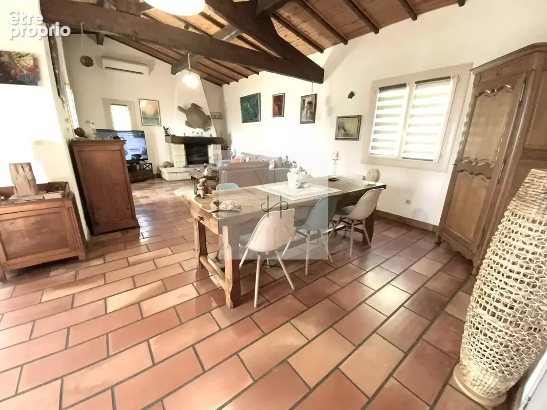 Maison 7 pièces 180 m² à vendre à Rochemaure (07400) - photo 4