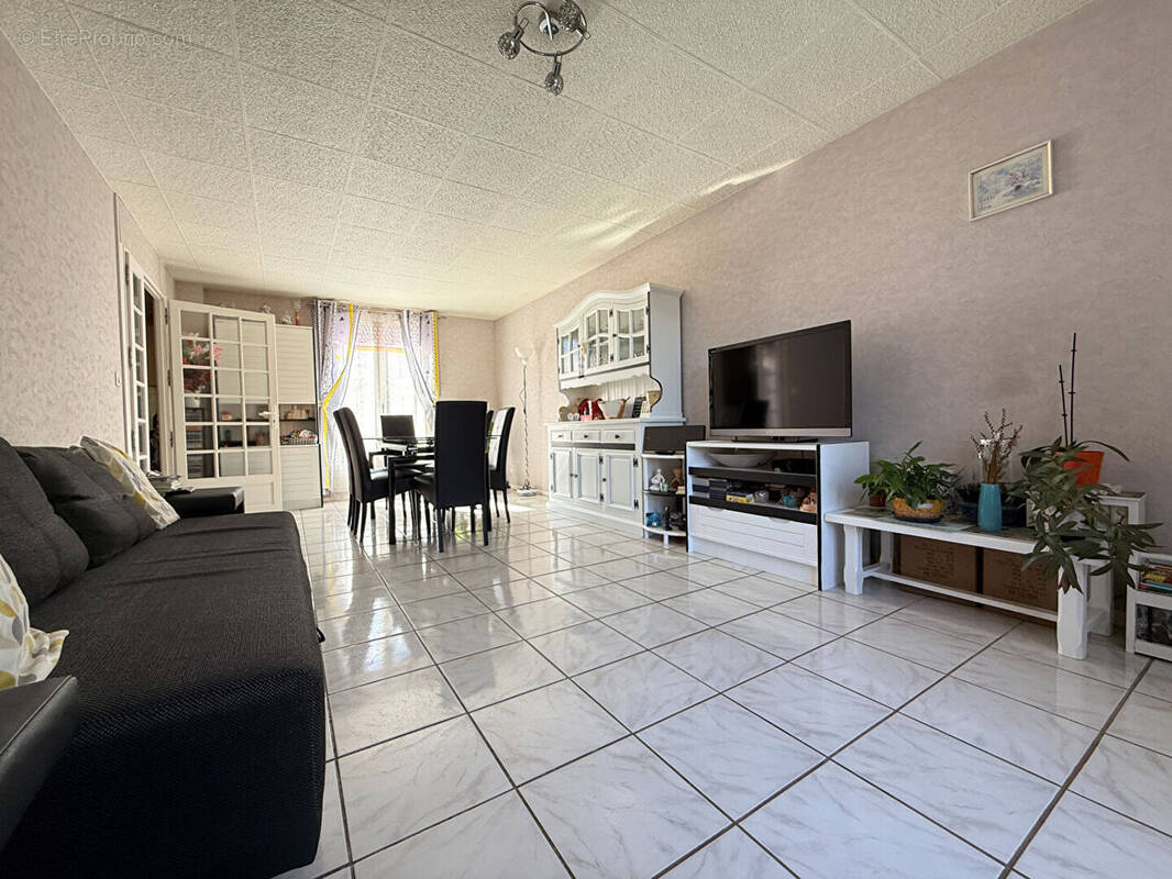 Maison à RIS-ORANGIS