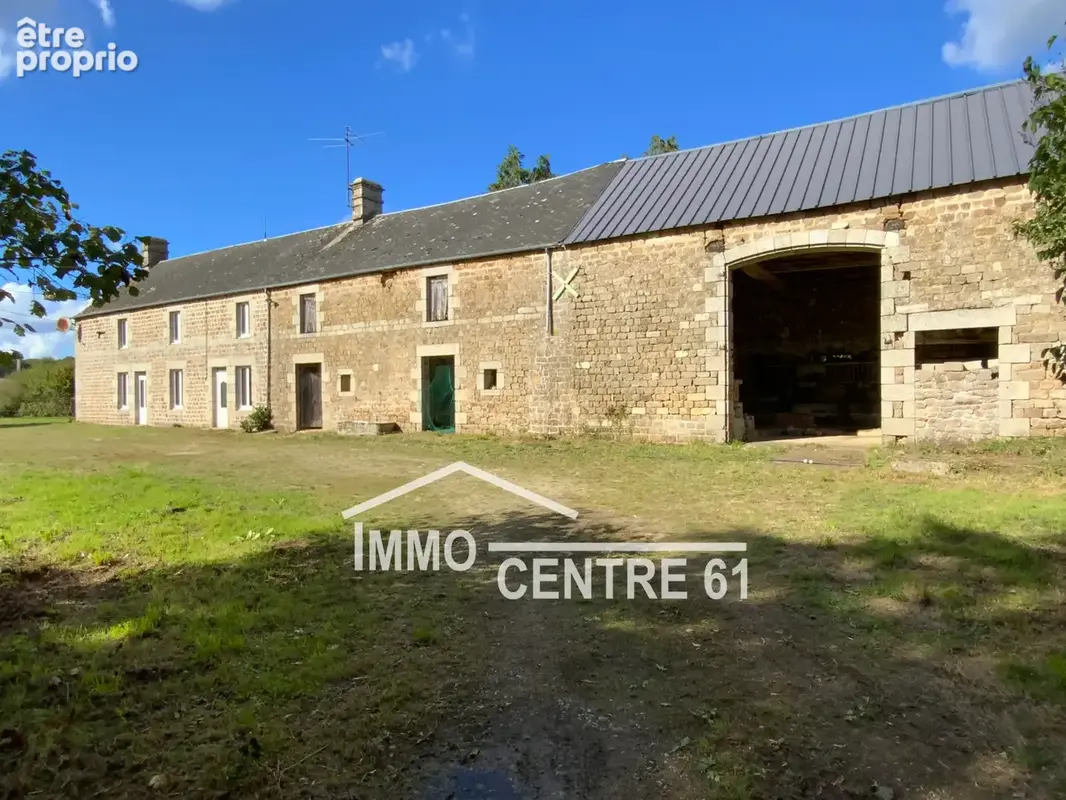 Longère à rénover et dépendances sur 5600m2 de terrain - photo 19