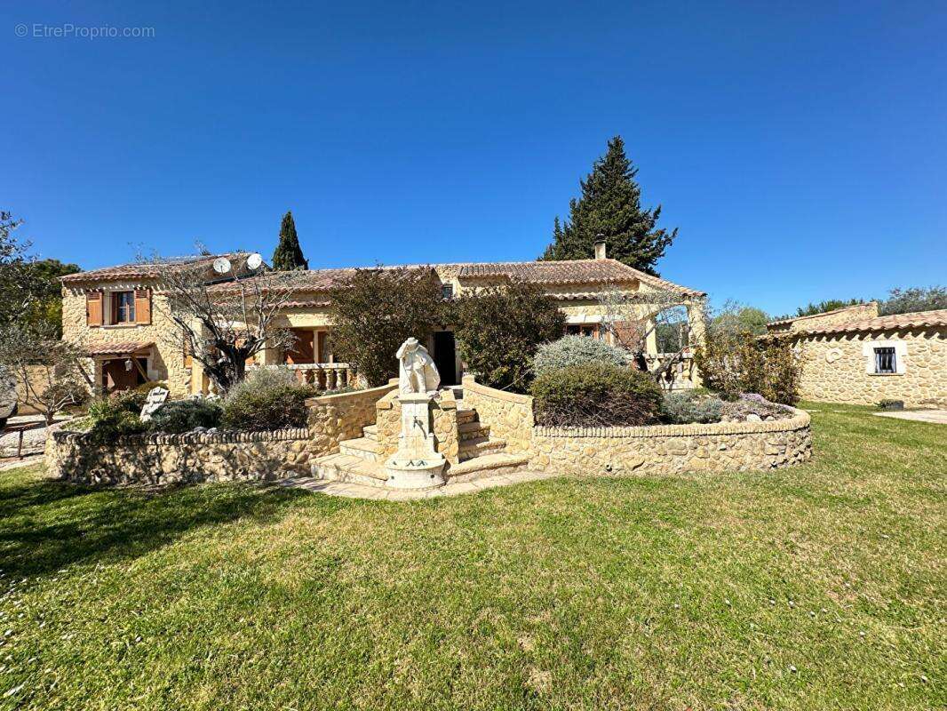 Maison à LAURIS