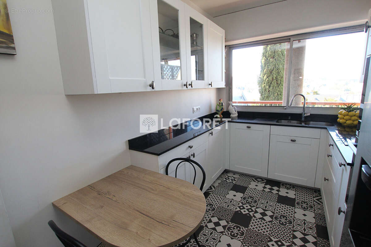 Appartement à SEVRES