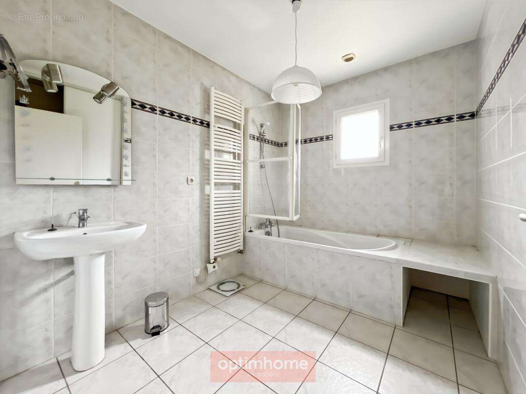 Vie de plain-pied – Maison familiale 186 m² – 20 min de Rennes - photo 16
