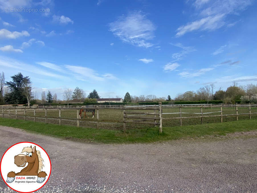 Maison à COULOMMIERS