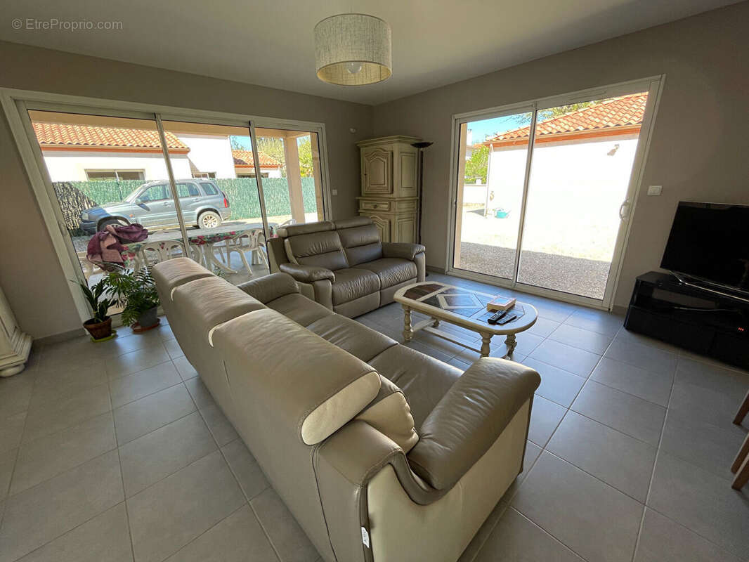 Maison à MONSEMPRON-LIBOS