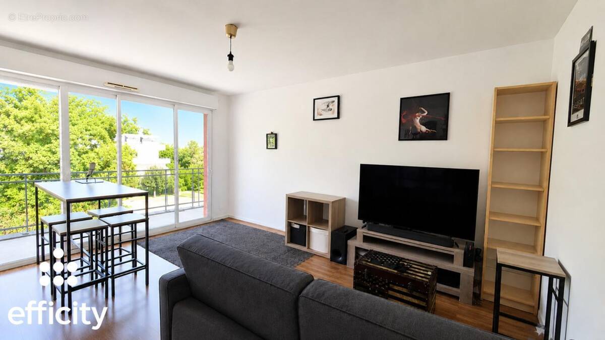 Appartement à CHARTRES-DE-BRETAGNE