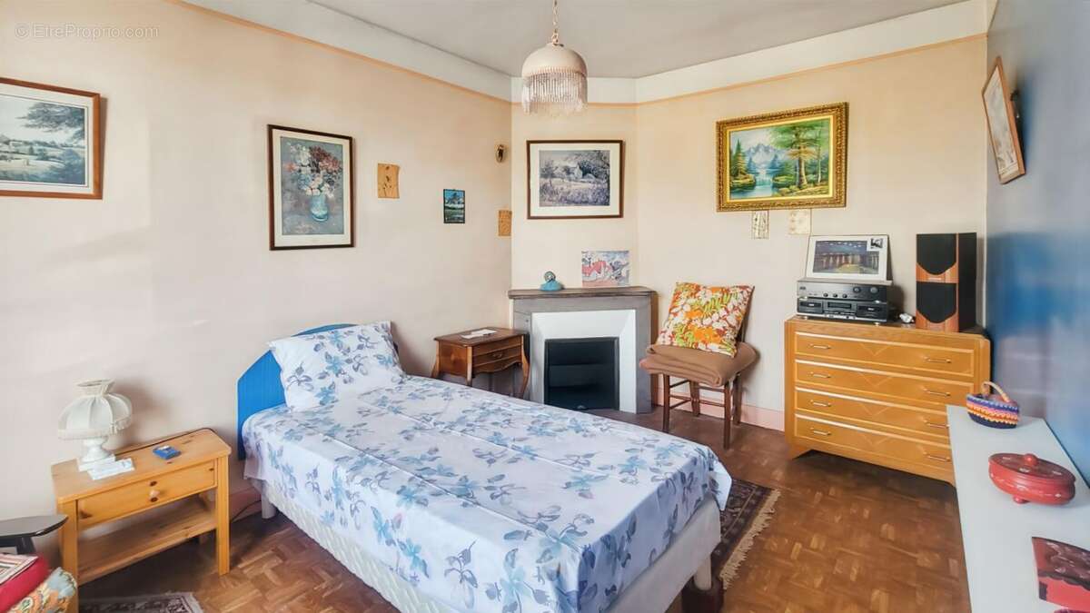 Maison à VAIRES-SUR-MARNE