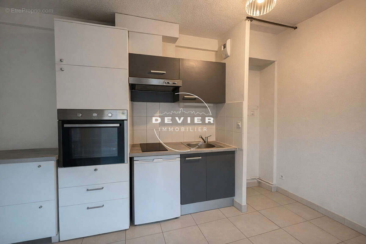 Appartement à CASTELNAU-LE-LEZ