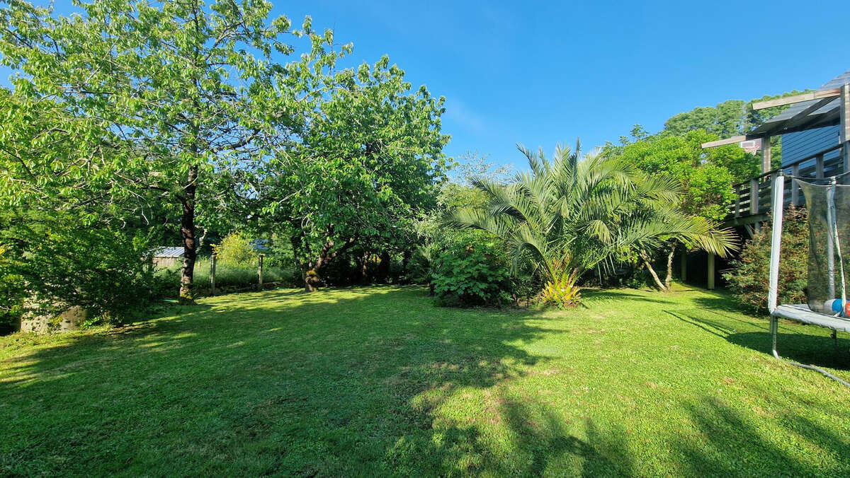 Maison à BOIS-DE-CENE