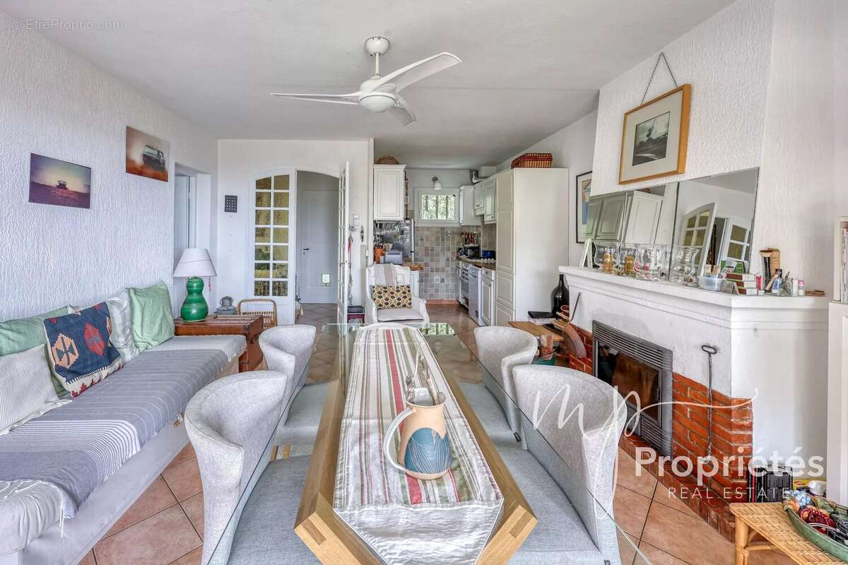 Appartement à RAYOL-CANADEL-SUR-MER