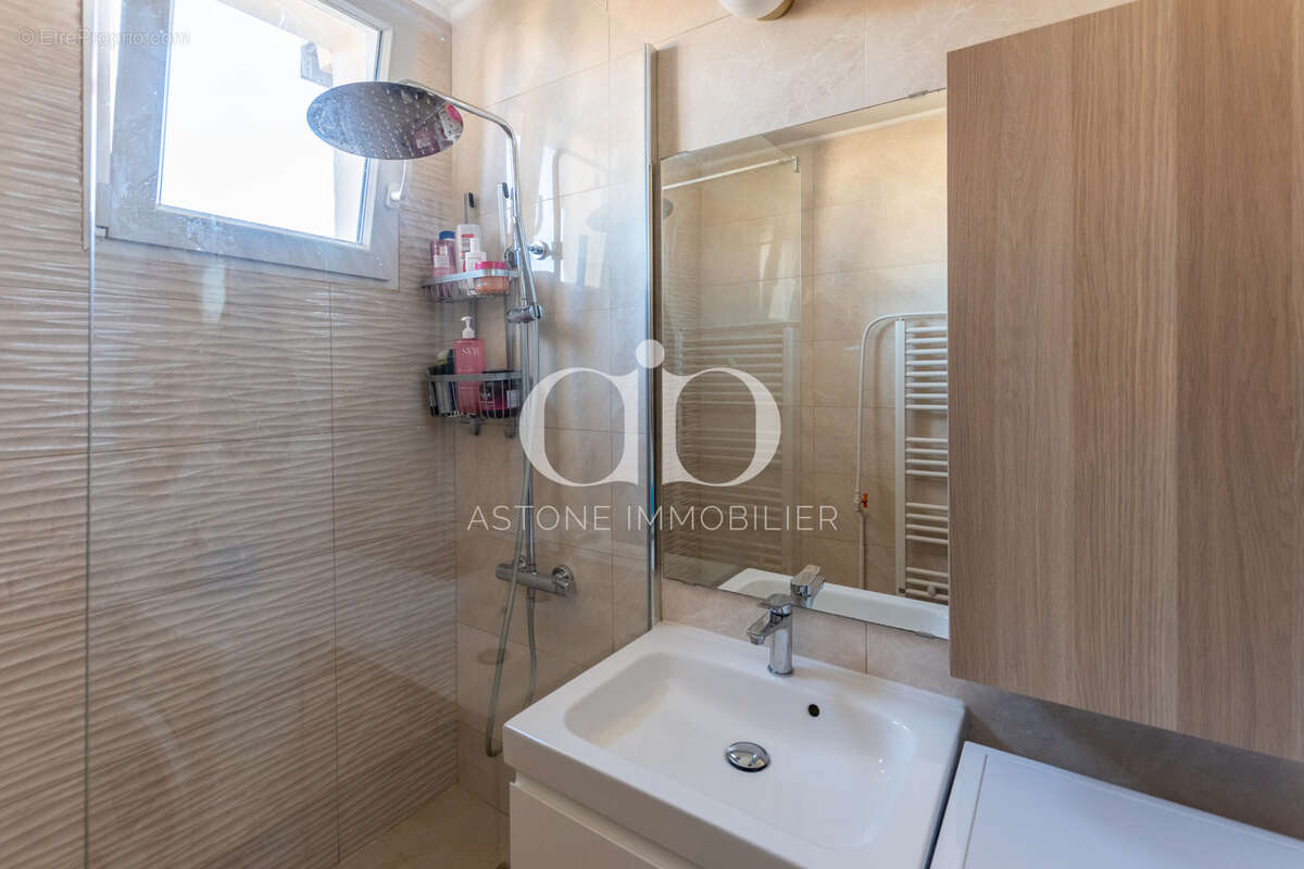 Appartement à AUBAGNE