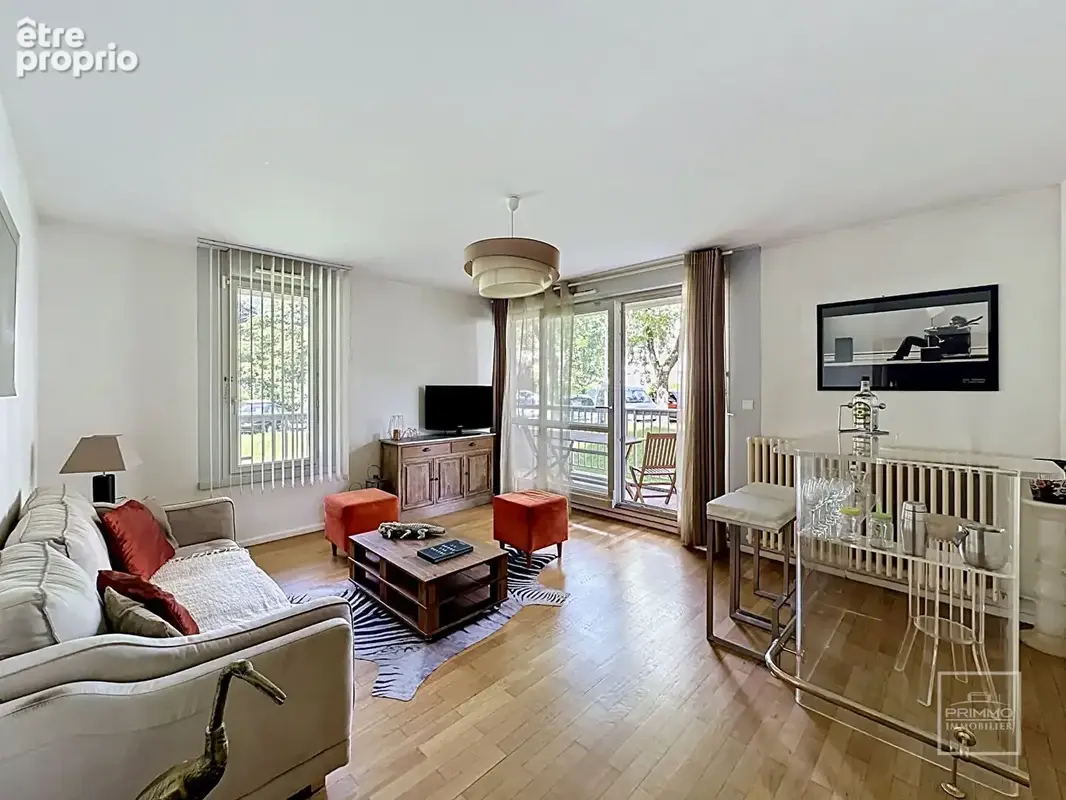 Saint Rambert,  dans un parc au calme, Appartement T3 de 75m² avec balcon de 32m² - photo 9