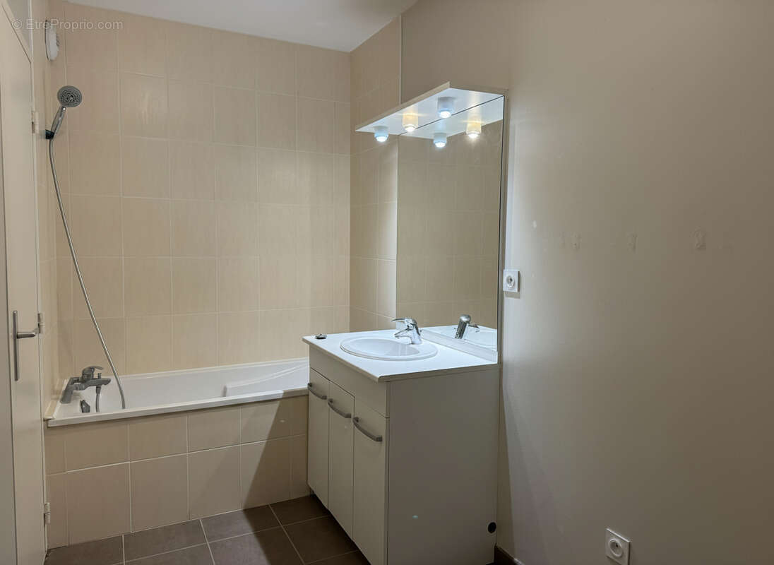 Appartement 47m² à tours - photo 4