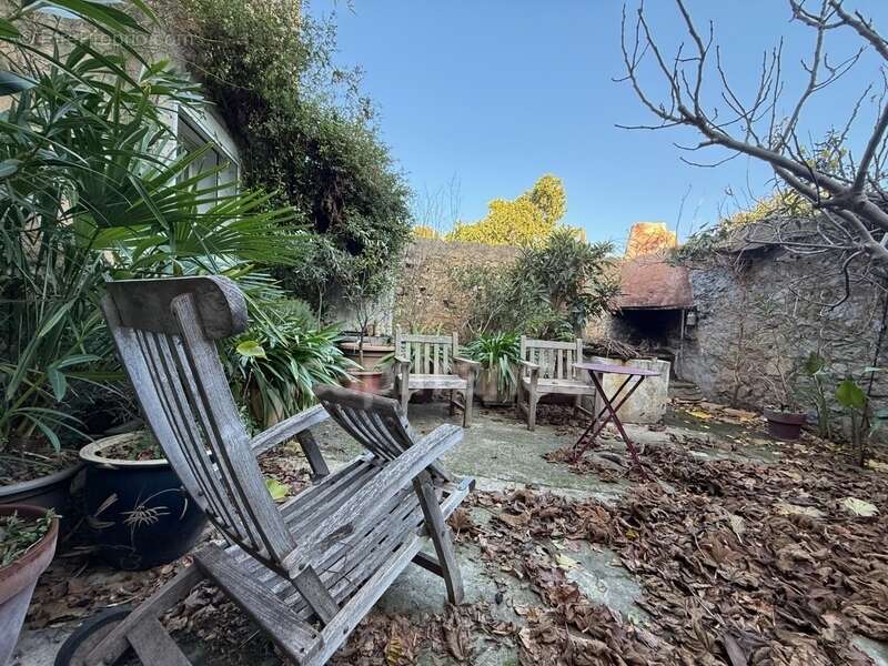 Maison à MONTREDON-DES-CORBIERES