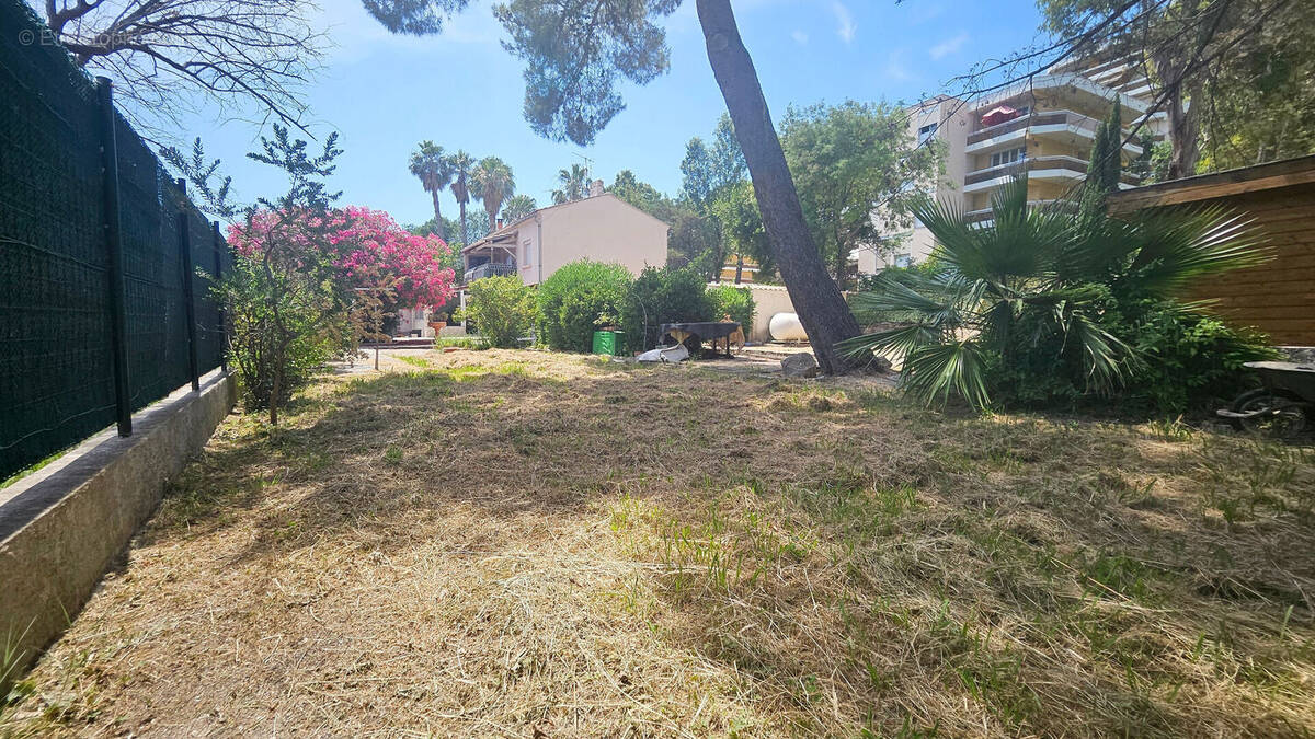 Appartement à LA GARDE
