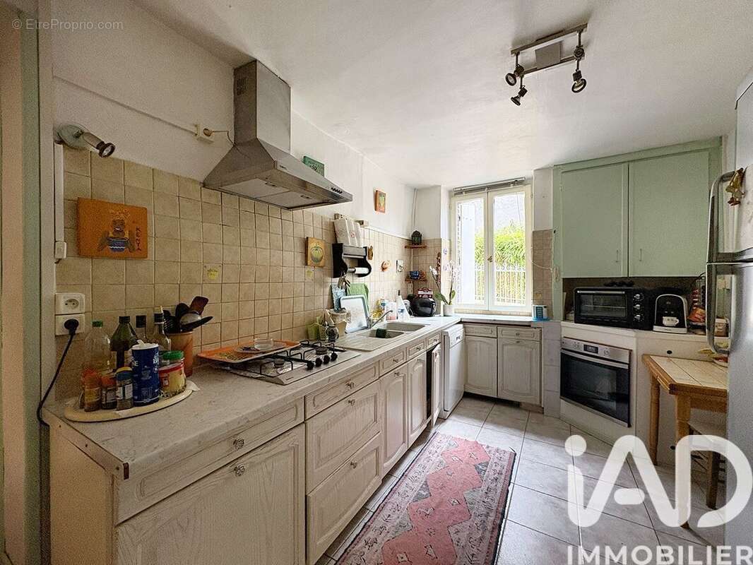 Maison 84 m² à Villiers-Saint-Benoit  - photo 2