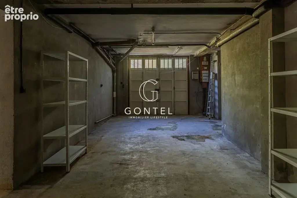 Saint-Cyr-au-Mont-d’Or – Maison de 229 m² à rénover, au calme et à proximité directe des commodités - photo 11