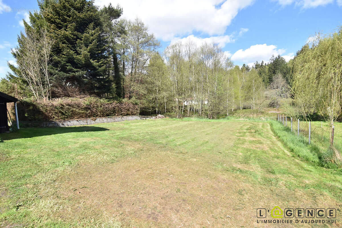 Maison à SAINT-LEONARD