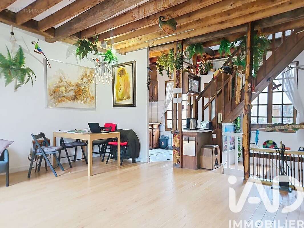 Photo 2 - Appartement à PARIS-19E