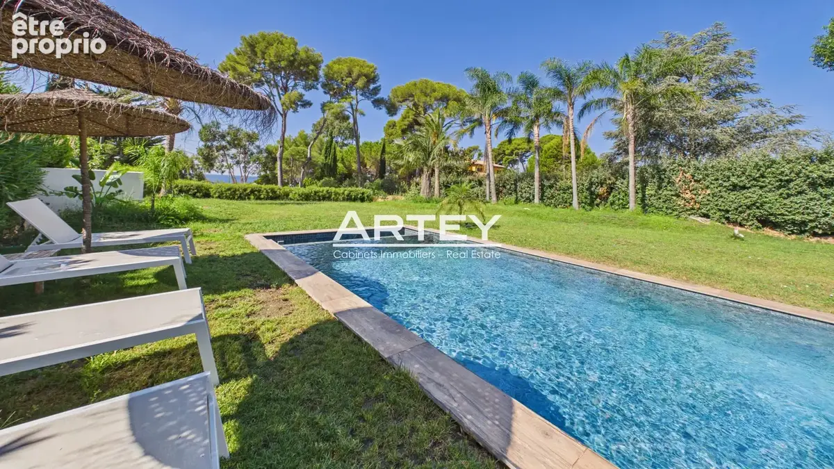 Photo Maison à Carqueiranne au prix de 2 500 000€