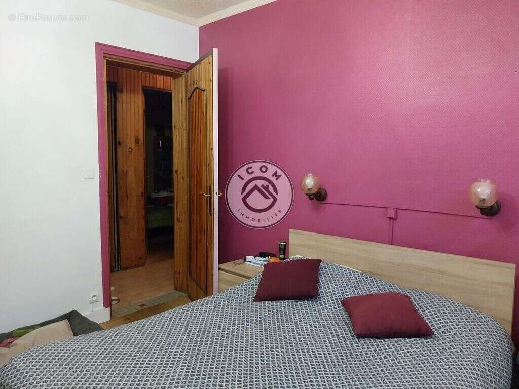 Maison à COULOUNIEIX-CHAMIERS