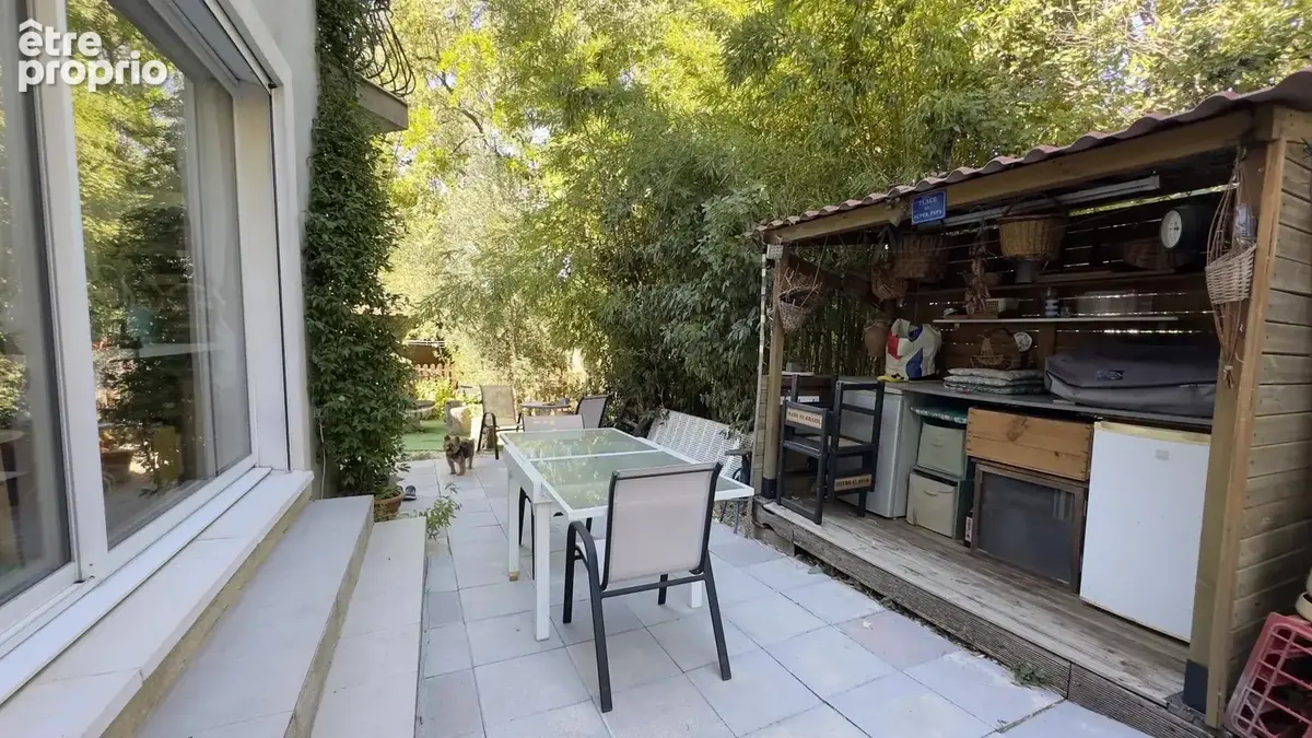 Deux maisons mitoyennes et un appartement avec jardin et garage - photo 22