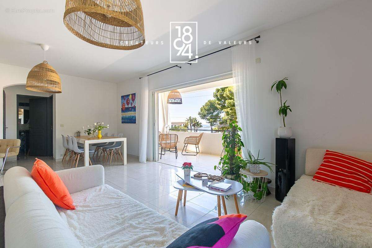 Maison à CARRY-LE-ROUET