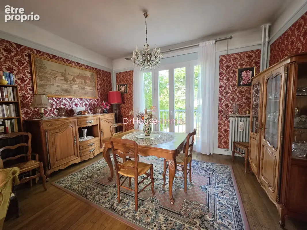 Maison 5 pièces 93 m² à vendre à Le Plessis-Robinson (92350) - photo 2